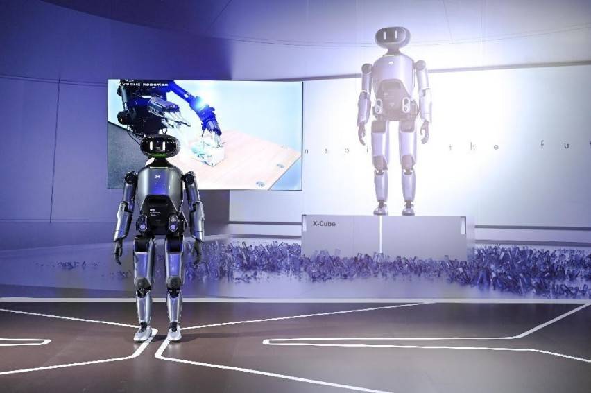 無圖之戰完結，AI時代降臨 小鵬汽車1024科技日揭示智能機器人研發新藍圖